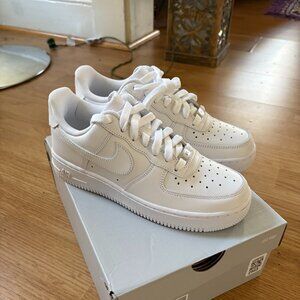 Nike Air Force 1 '07 Womens size 6.5 Brand New
